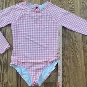 Vinyard Vines gingham pink and white ling sleeve swimsuit ruffle bottom preppy